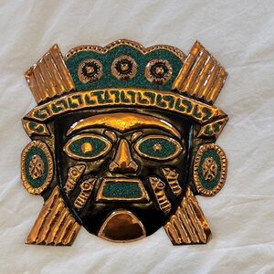 Peruvian (Inca) Gold and Green Decorative Mask